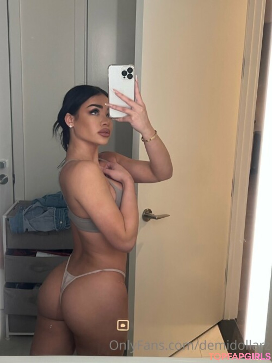 Photo nue de fuite OnlyFans de Demi Dollars #354