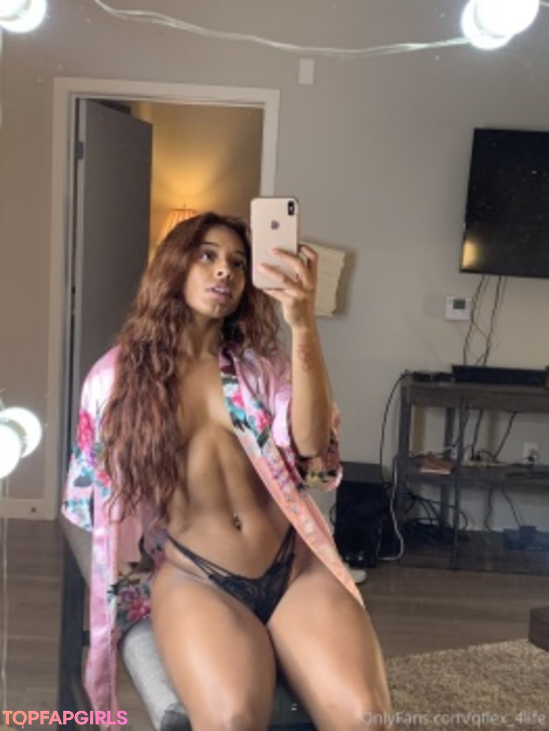 Photo nue de fuite OnlyFans de Qimmah Russo #16