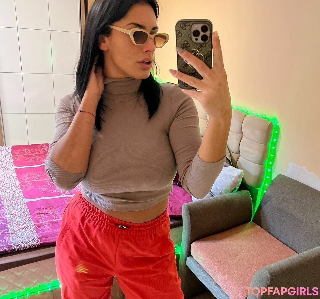 Photo nue de fuite OnlyFans de Giulia Daqna #184