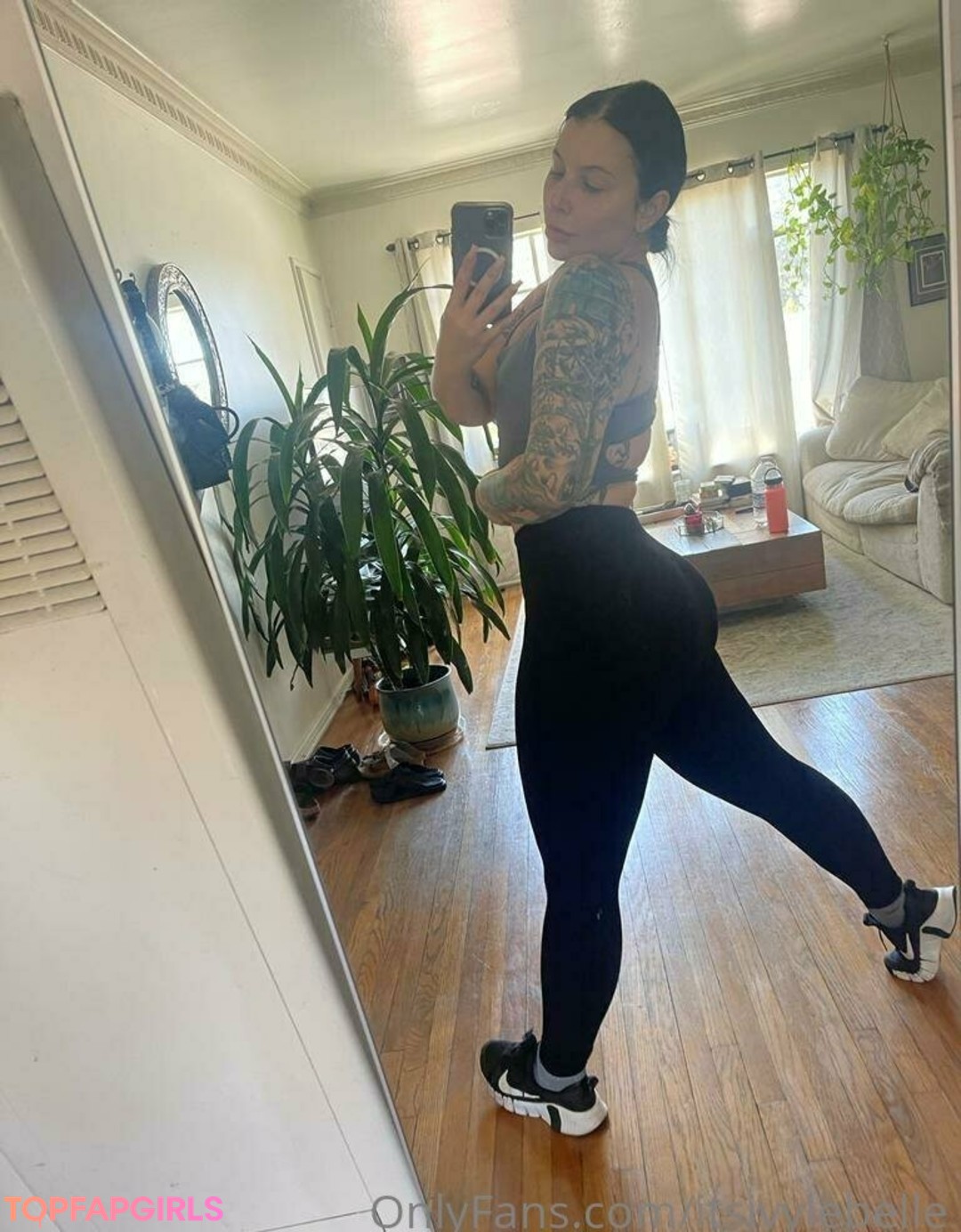 Photo nue de fuite OnlyFans de Ivy Lebelle #452