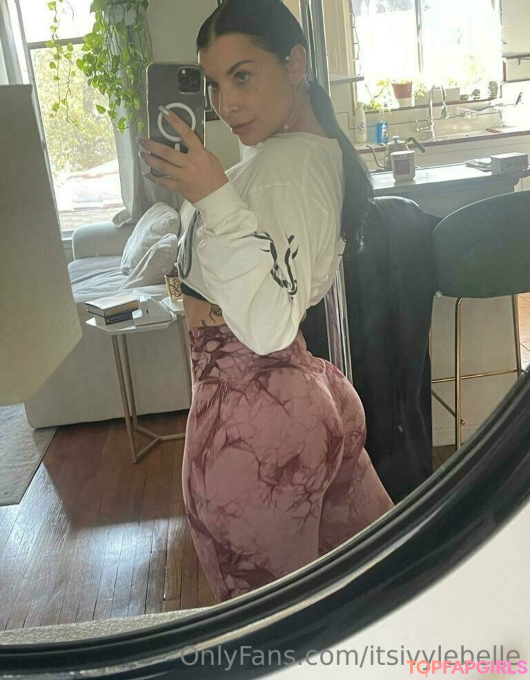 Photo nue de fuite OnlyFans de Ivy Lebelle #467