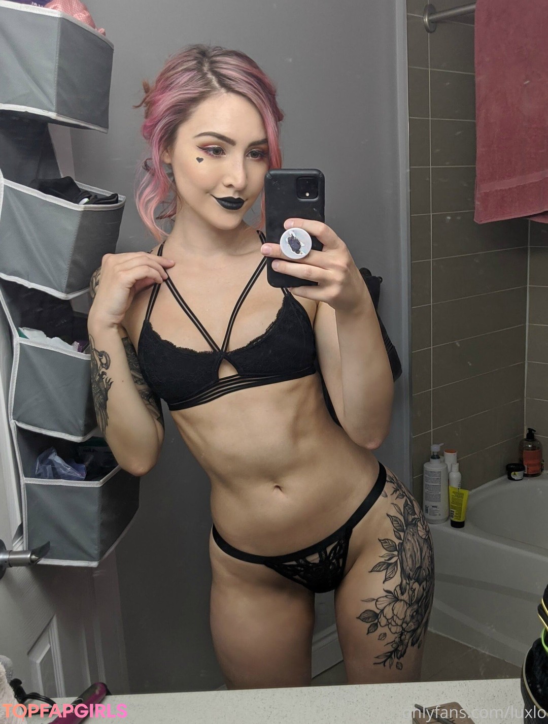 Photo nue de fuite OnlyFans de Luxlo #181