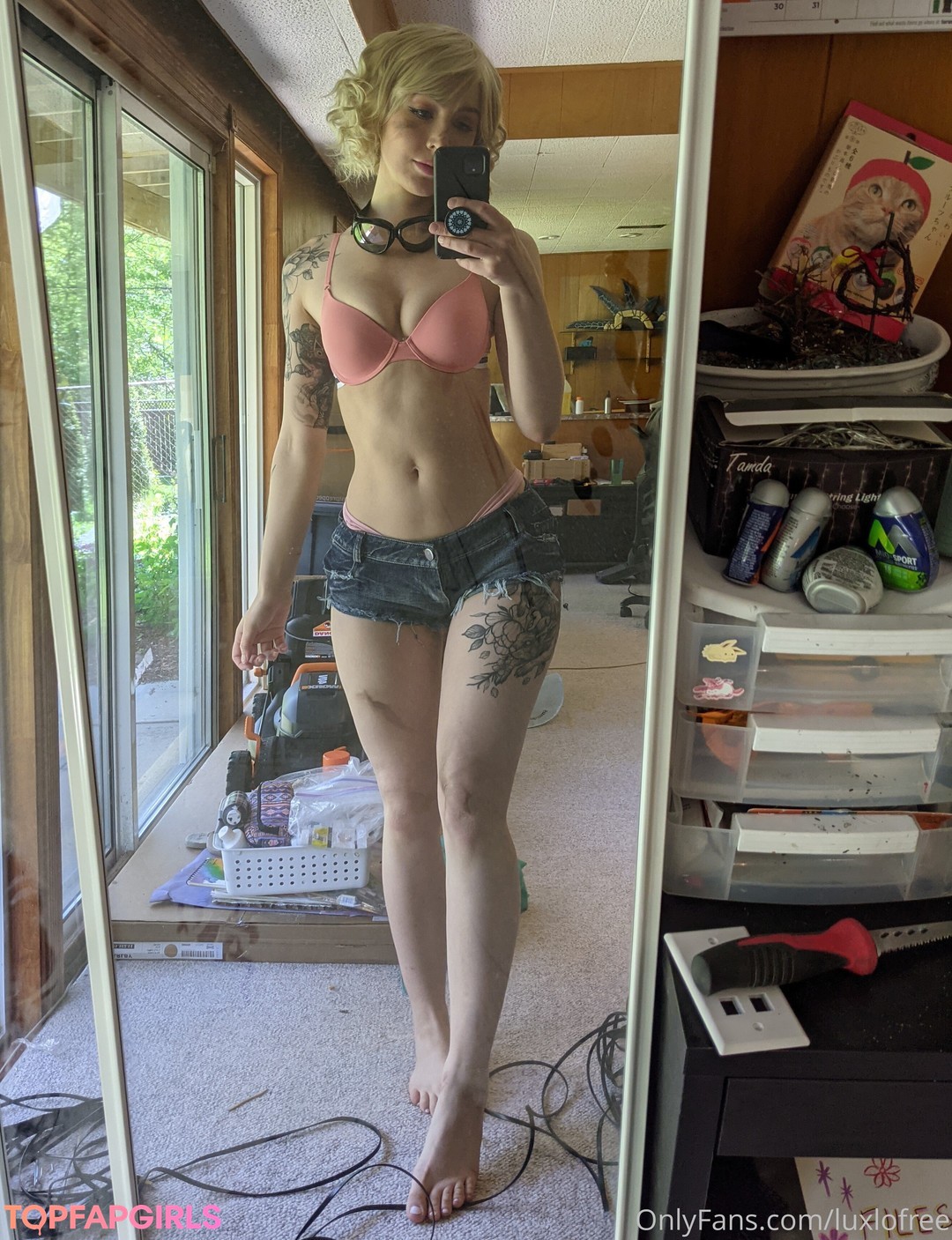 Photo nue de fuite OnlyFans de Luxlo #9