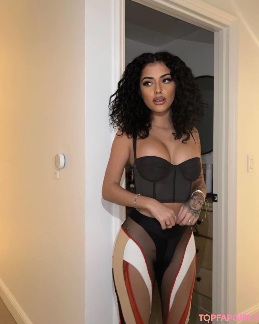 Photo nue de fuite OnlyFans de Malu Trevejo #899