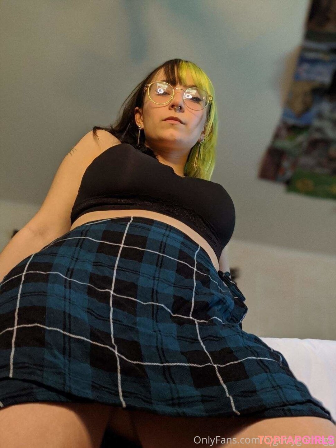 Photo nue de fuite OnlyFans de Big Titty Goth Egg #957