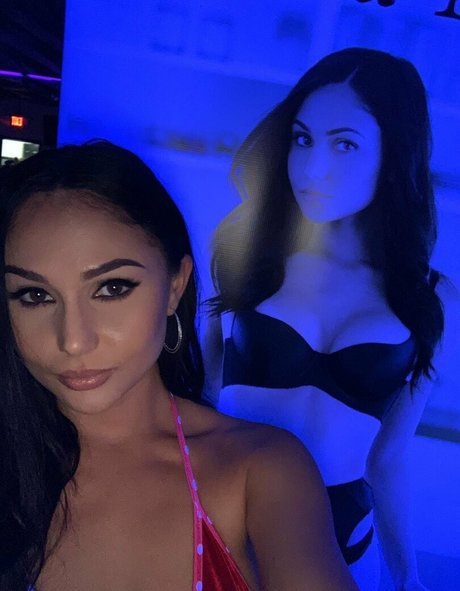 Ariana Marie