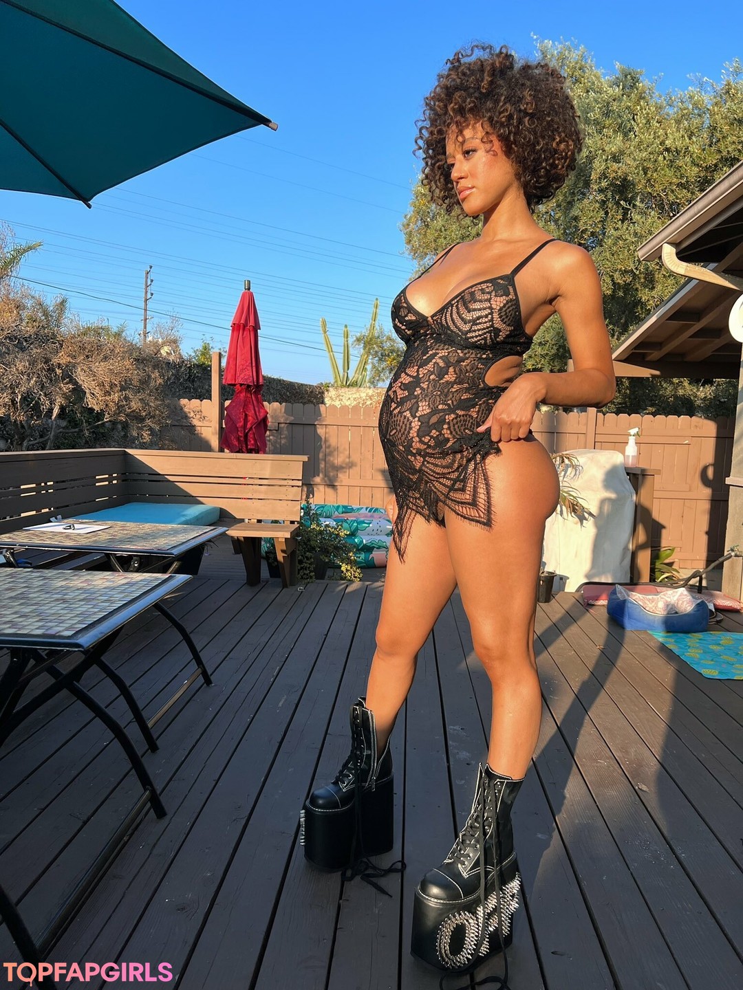 Photo nue de fuite OnlyFans de Stormi Maya #1351