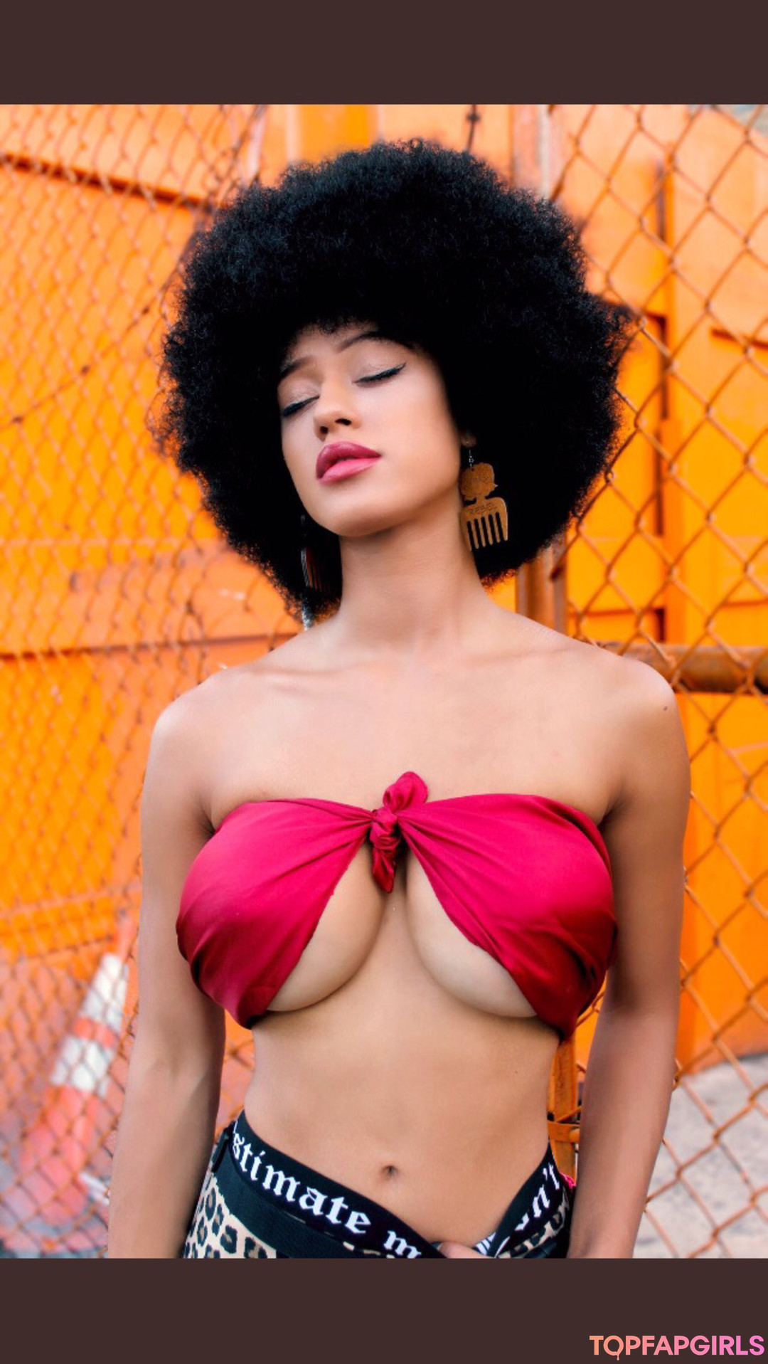 Photo nue de fuite OnlyFans de Stormi Maya #39