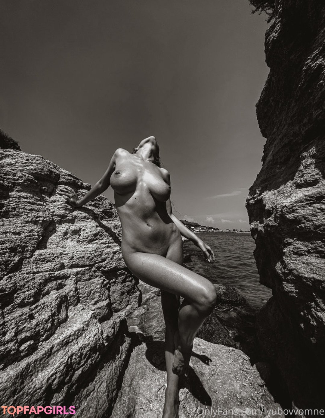 Photo nue de fuite OnlyFans de Mila Amour #1094