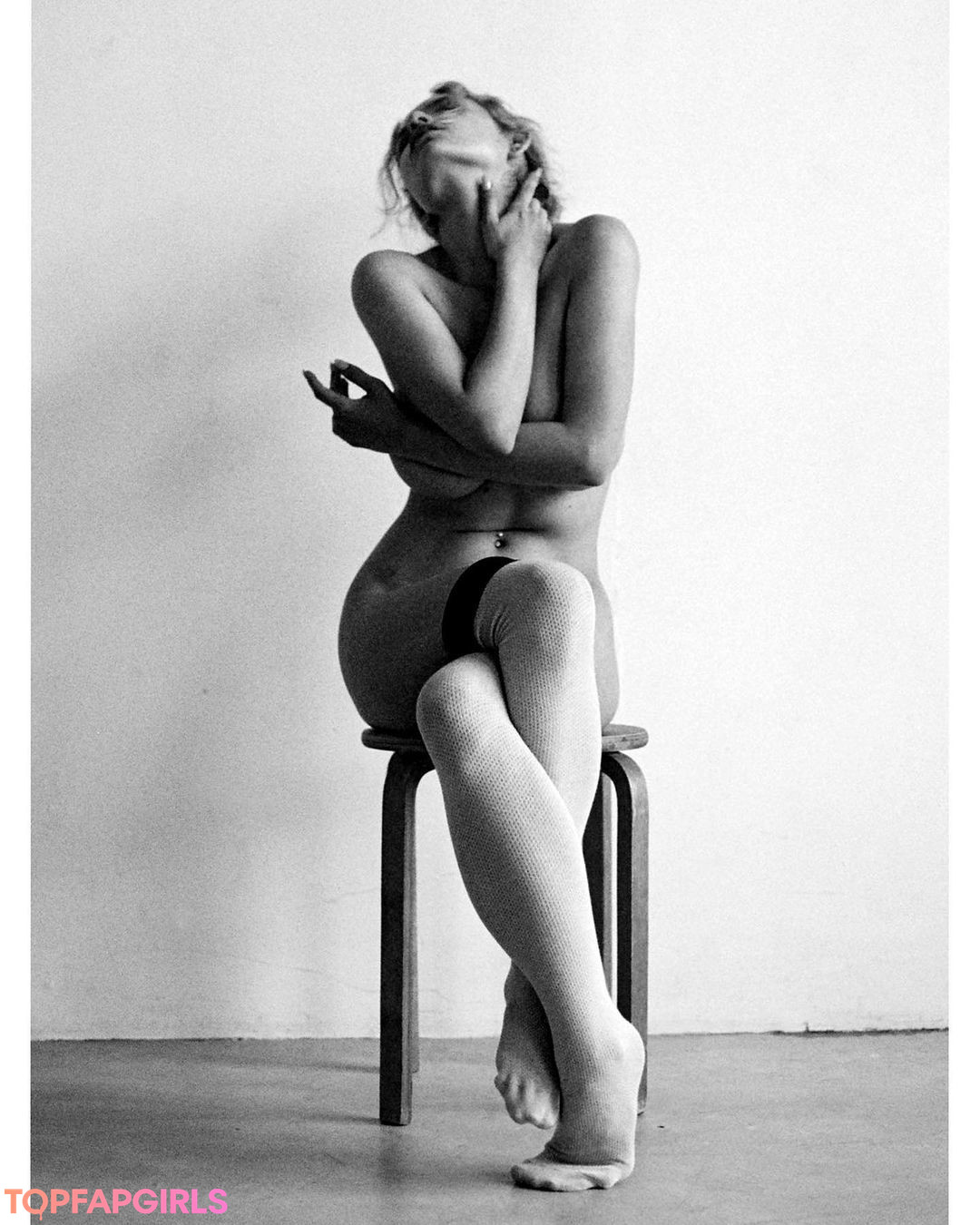 Photo nue de fuite OnlyFans de Mila Amour #909