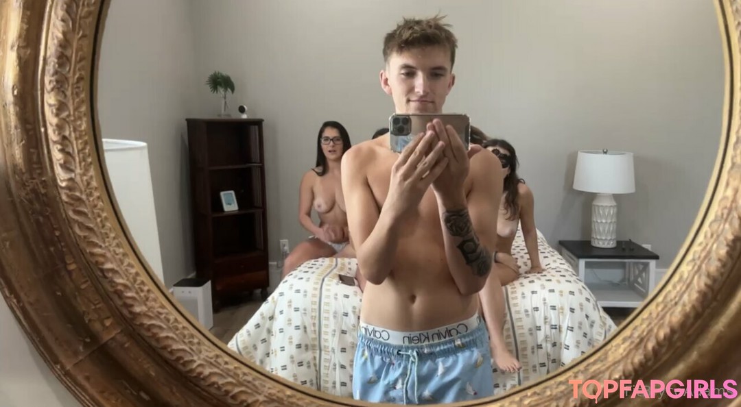 Photo nue de fuite OnlyFans de Bryce Adams #527