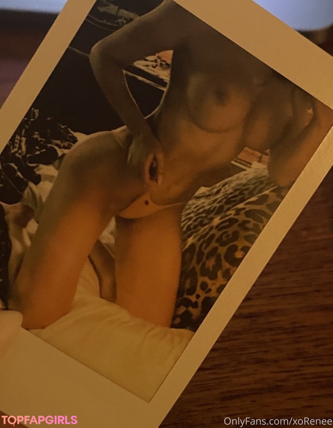 Photo nue de fuite OnlyFans de Renee Olstead #807