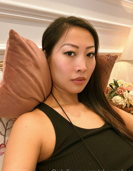Sharon Lee