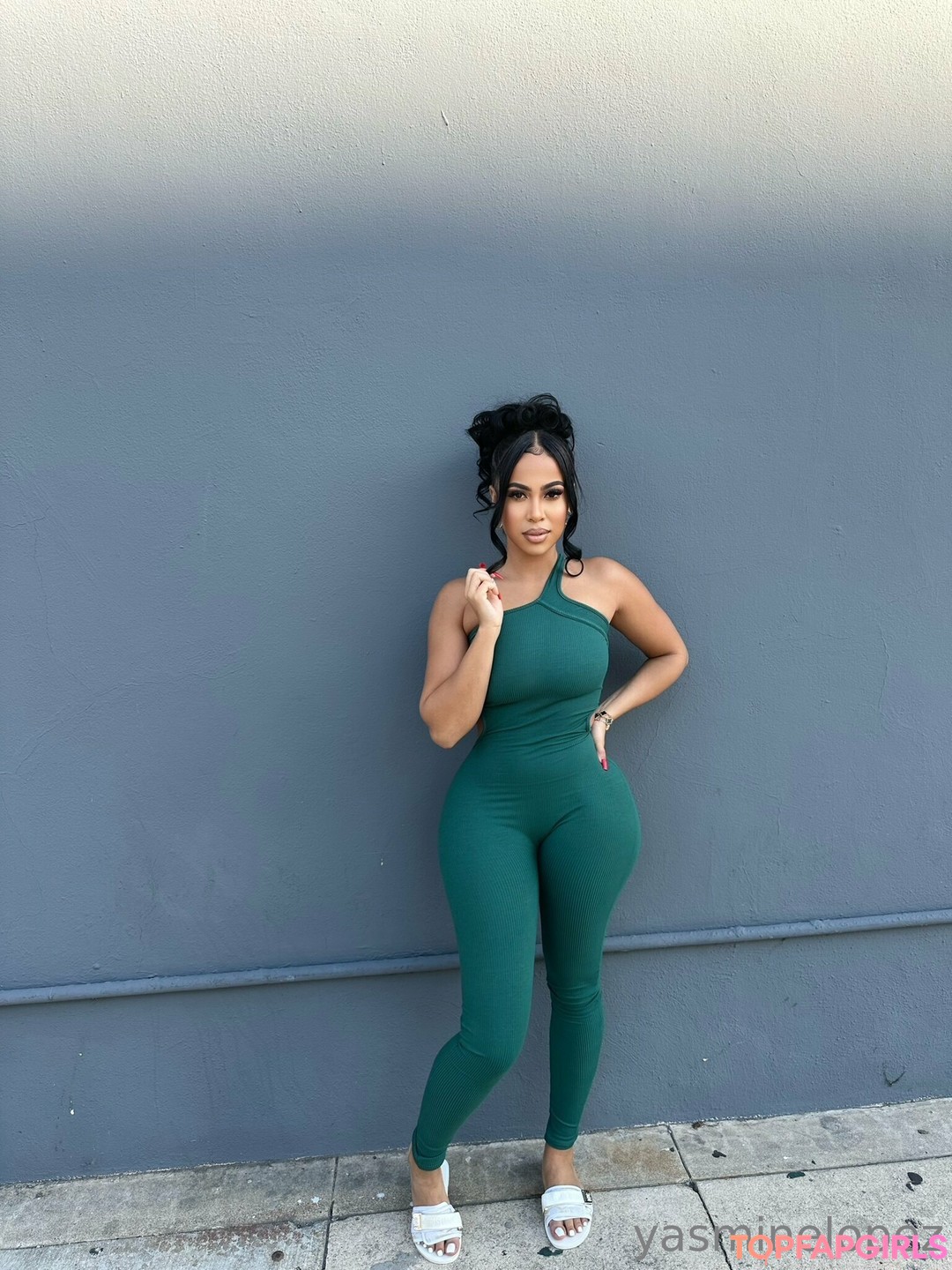 Photo nue de fuite OnlyFans de Yasmine Lopez #275