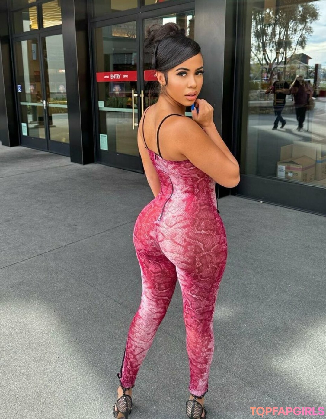 Photo nue de fuite OnlyFans de Yasmine Lopez #335