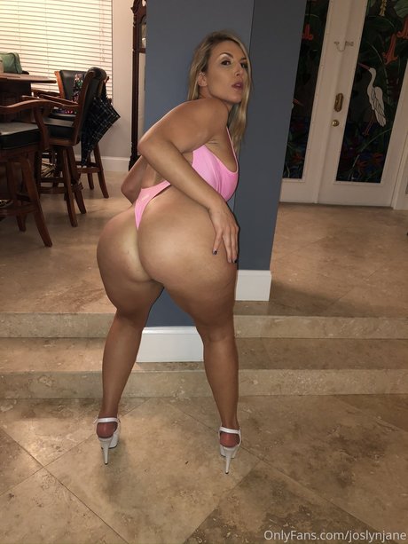 Joslyn Jane