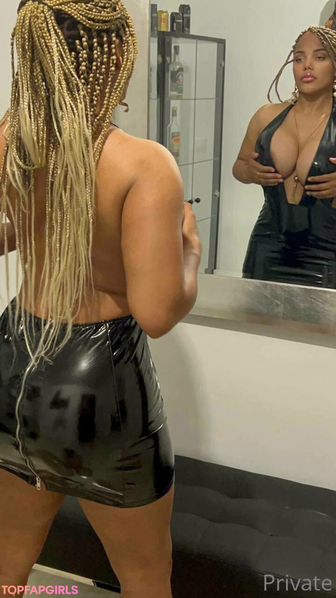Photo nue de fuite OnlyFans de Miss Bonnie #17
