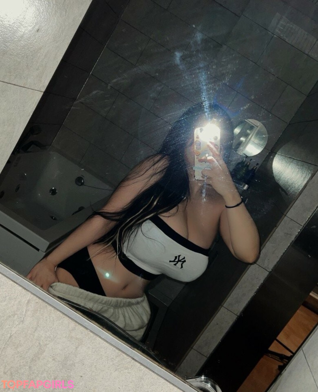 Photo nue de fuite OnlyFans de Hbbxx #350