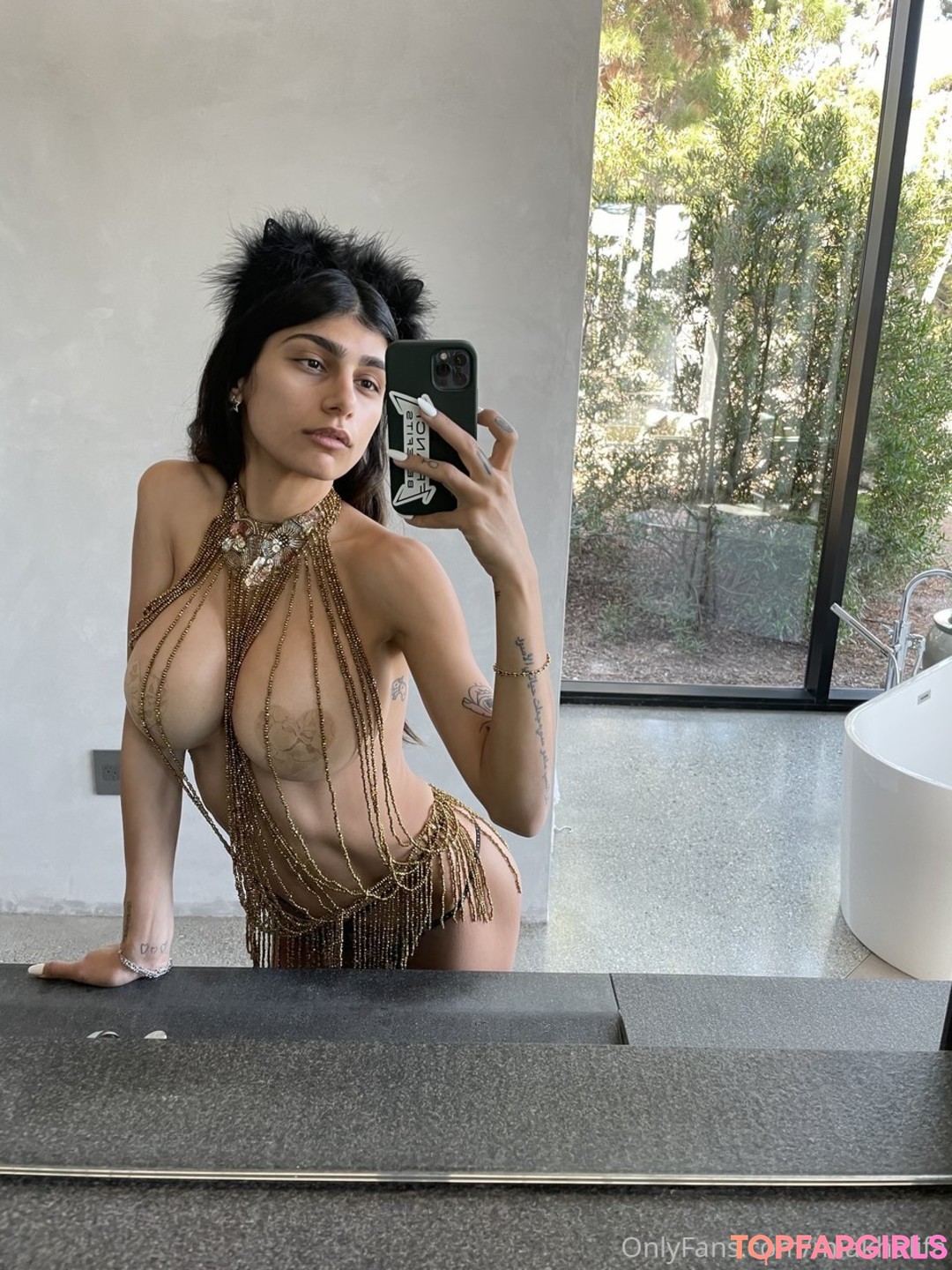 Photo nue de fuite OnlyFans de Mia Khalifa #17