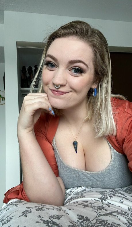 Photo nue de fuite OnlyFans de Valerie Bardot