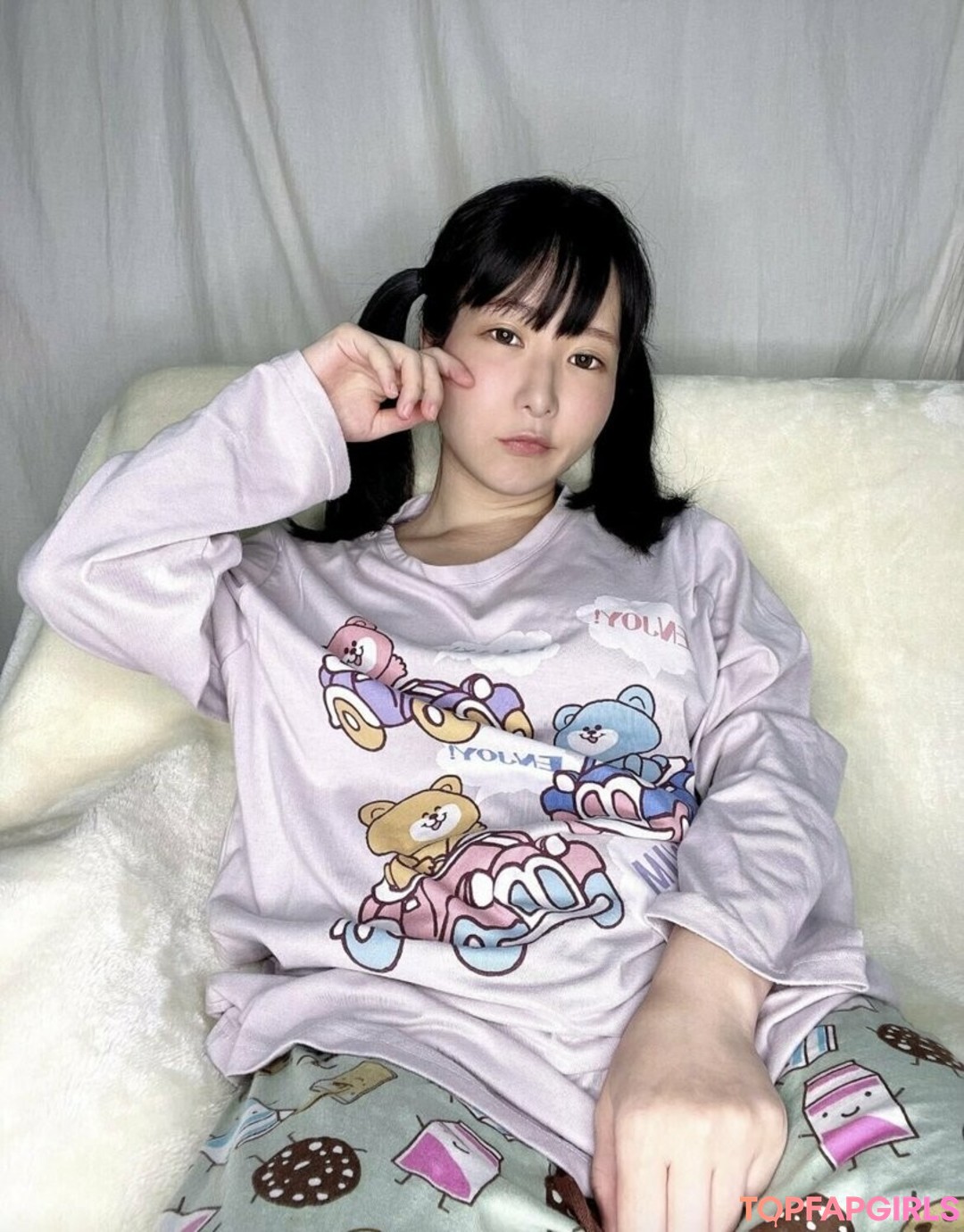 Photo nue de fuite OnlyFans de Lunaamemiya #1556