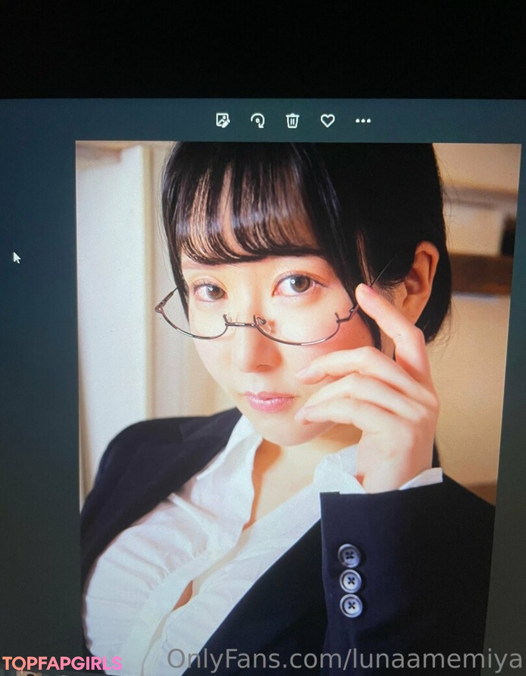Photo nue de fuite OnlyFans de Lunaamemiya #1756