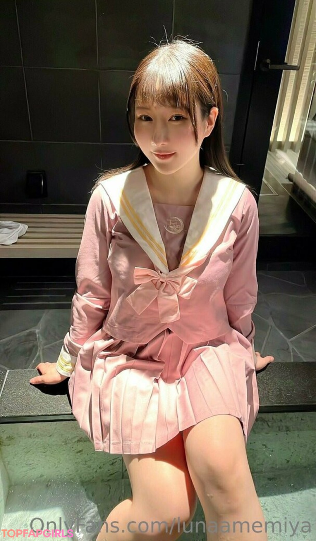 Photo nue de fuite OnlyFans de Lunaamemiya #1903