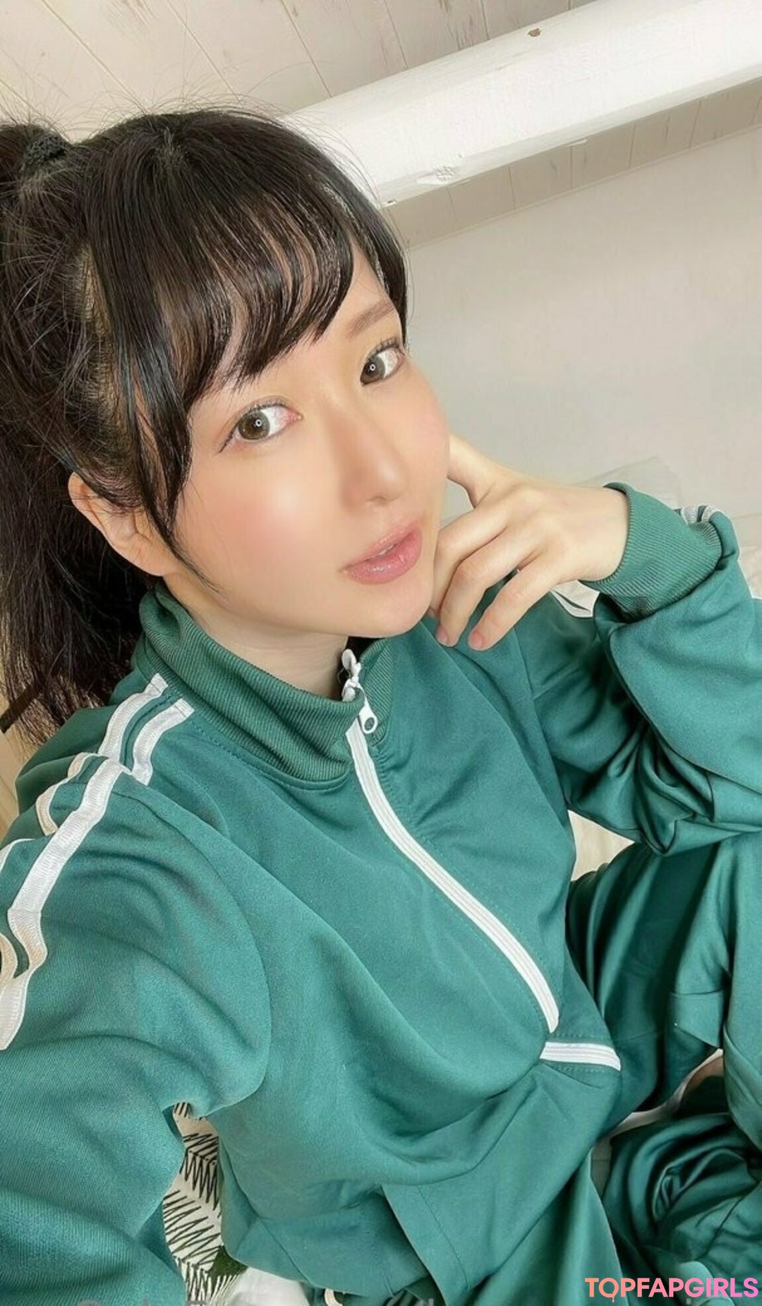 Photo nue de fuite OnlyFans de Lunaamemiya #2073