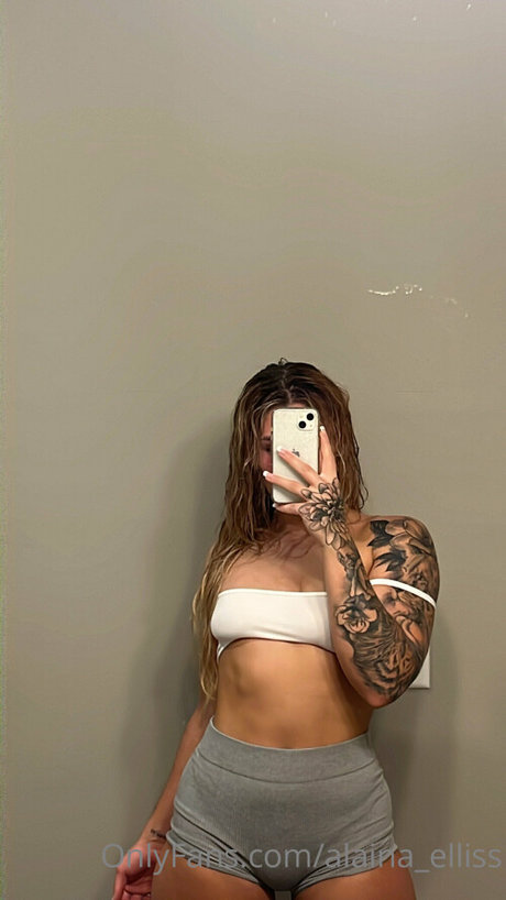Photo nue de fuite OnlyFans de Alaina Ellis
