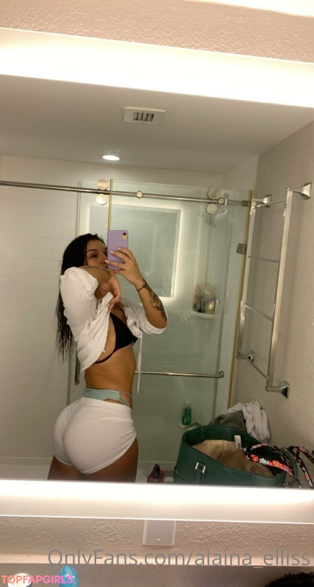 Photo nue de fuite OnlyFans de Alaina Ellis #74