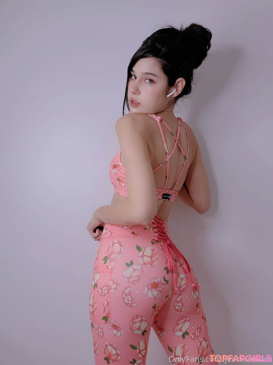 Photo nue de fuite OnlyFans de Jeanwanwan #9