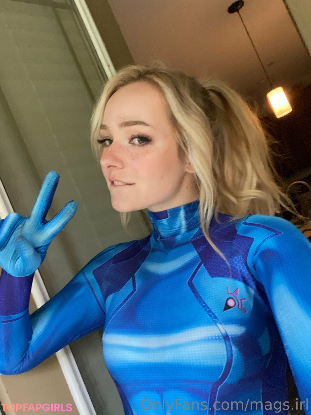 Photo nue de fuite OnlyFans de Omgcosplay #554