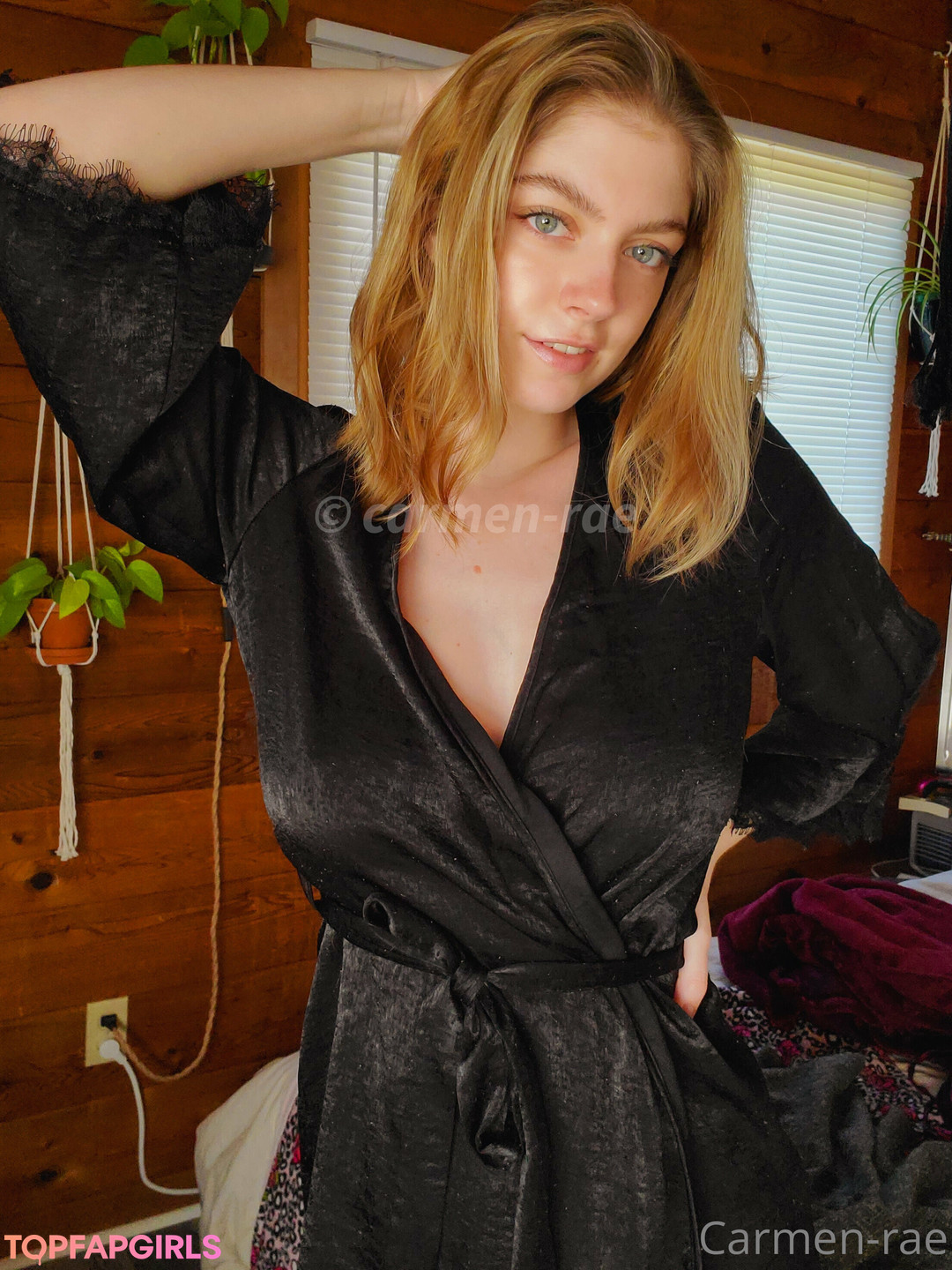 Photo nue de fuite OnlyFans de Carmenrae #2156