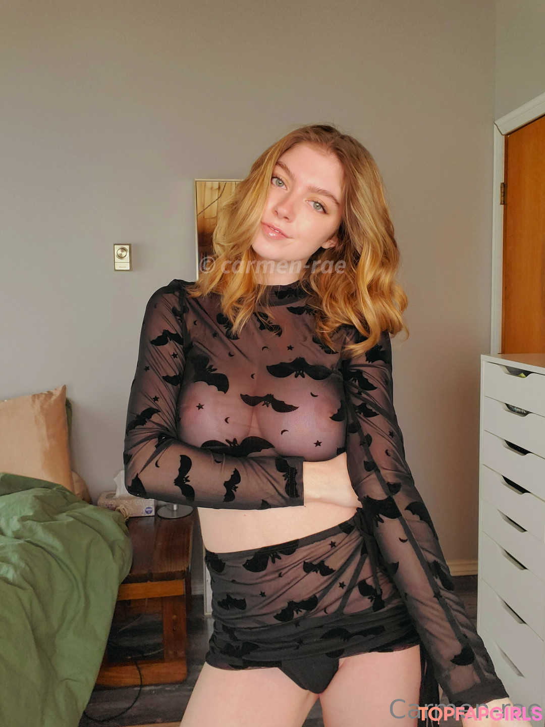 Photo nue de fuite OnlyFans de Carmenrae #2273