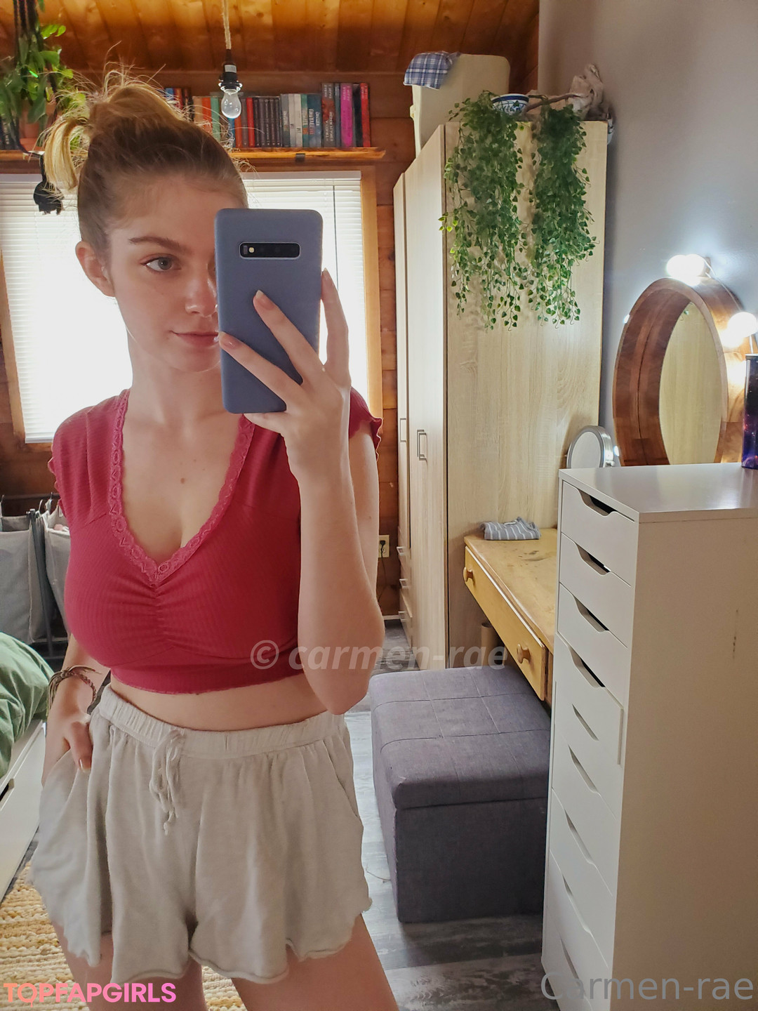 Photo nue de fuite OnlyFans de Carmenrae #2437