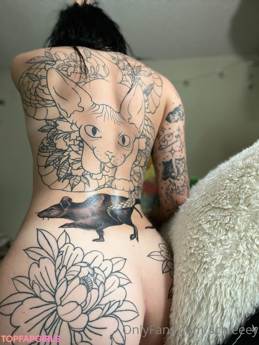 Photo nue de fuite OnlyFans de Schleeey #414