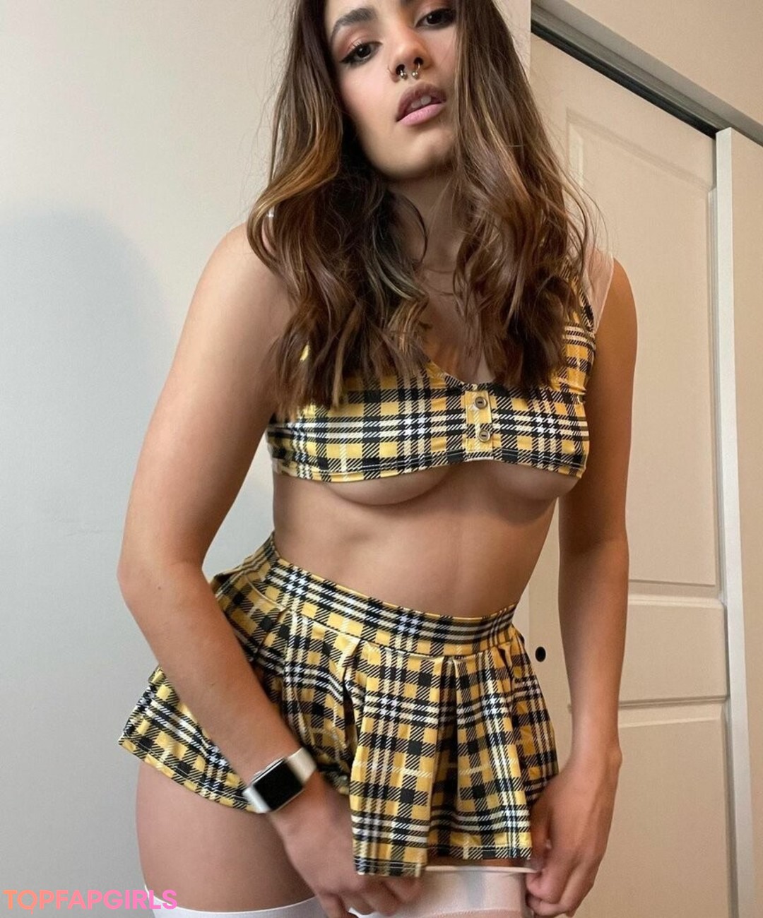 Photo nue de fuite OnlyFans de Hulk And Isa #66