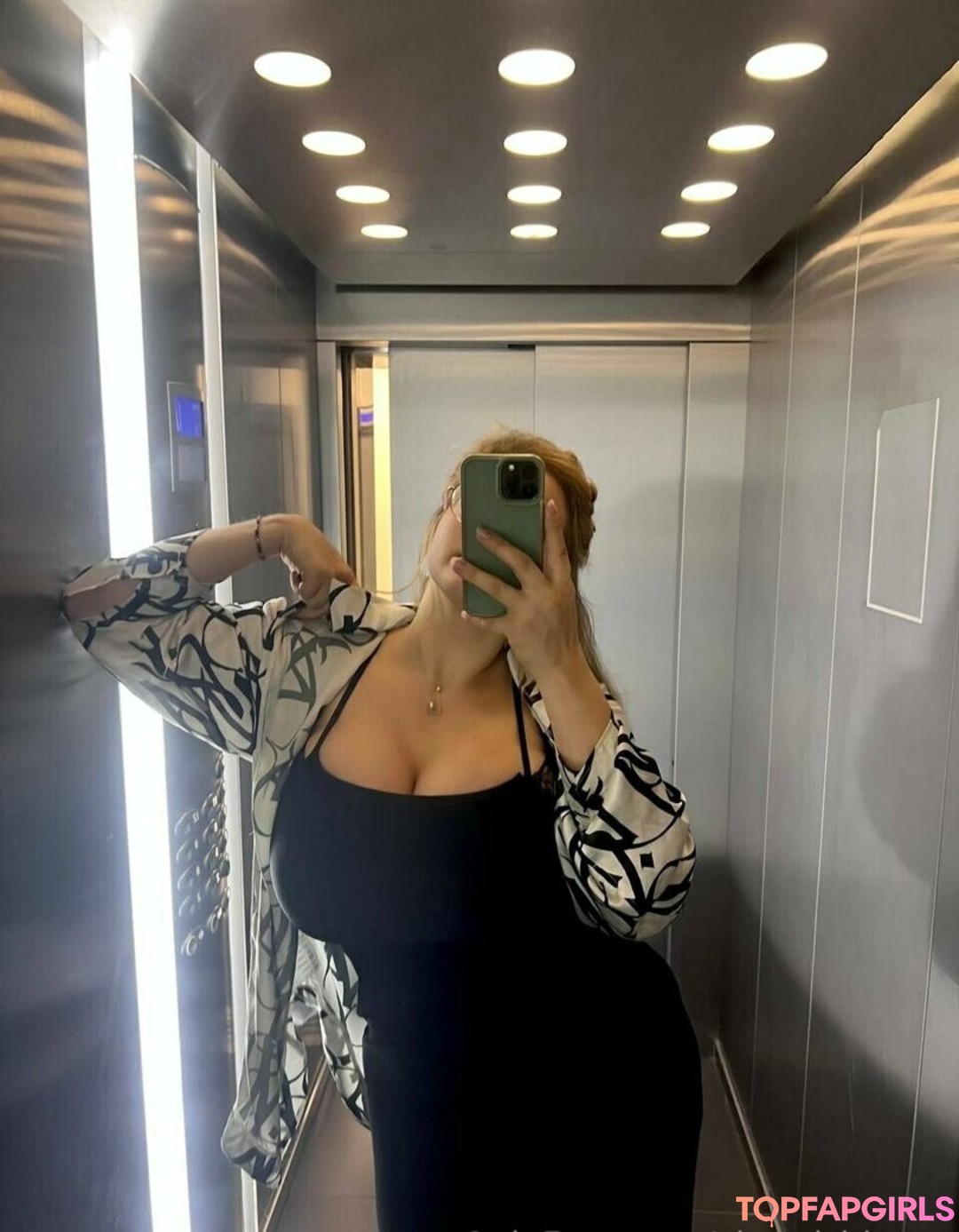 Photo nue de fuite OnlyFans de Cheryl Blossom #1212