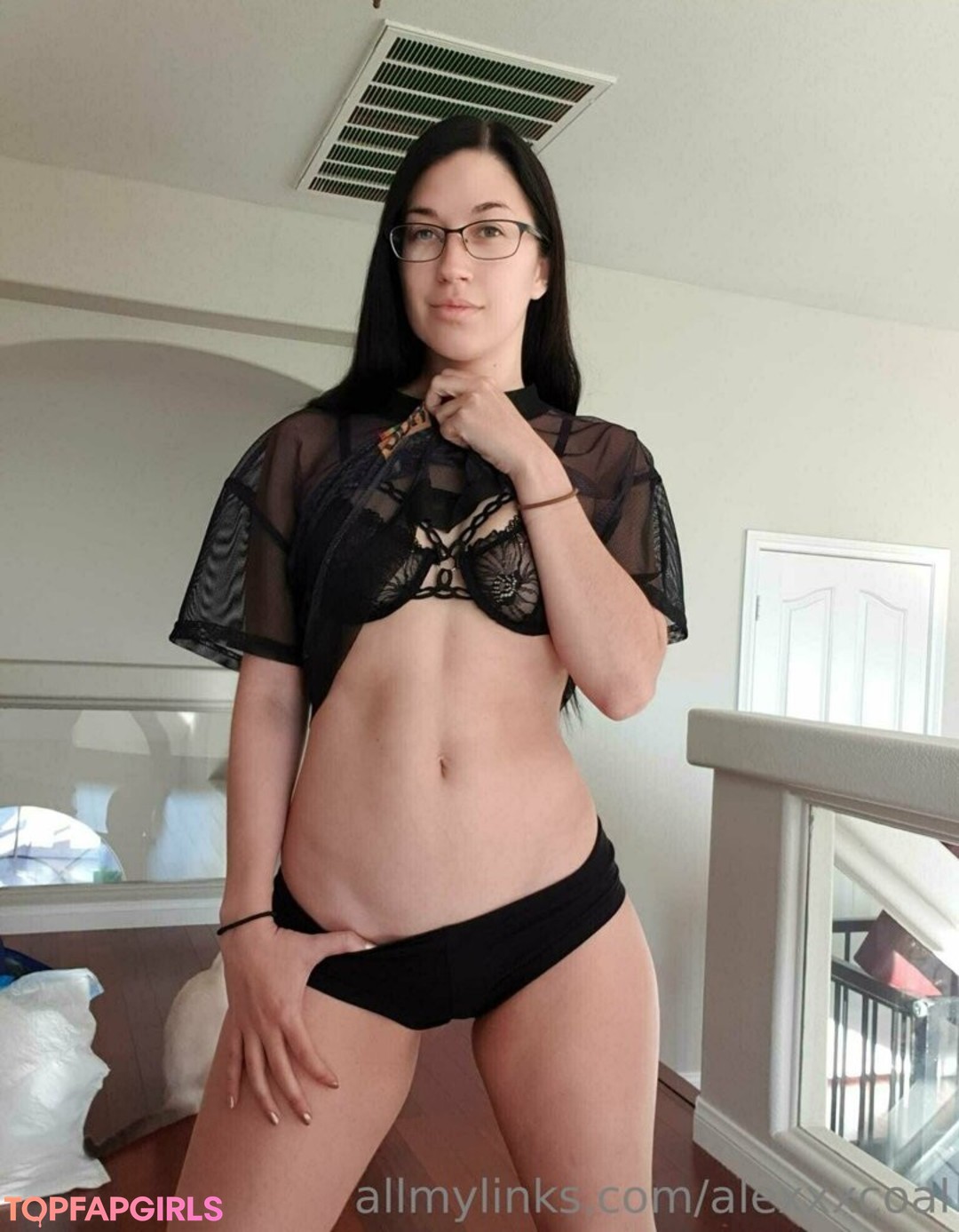 Photo nue de fuite OnlyFans de Alex Coal #1332