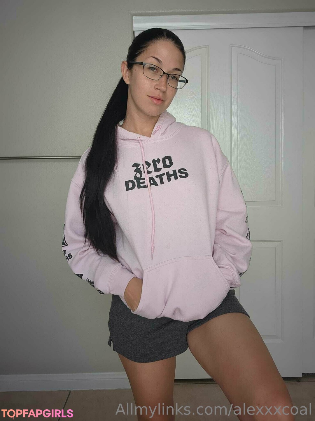 Photo nue de fuite OnlyFans de Alex Coal #238