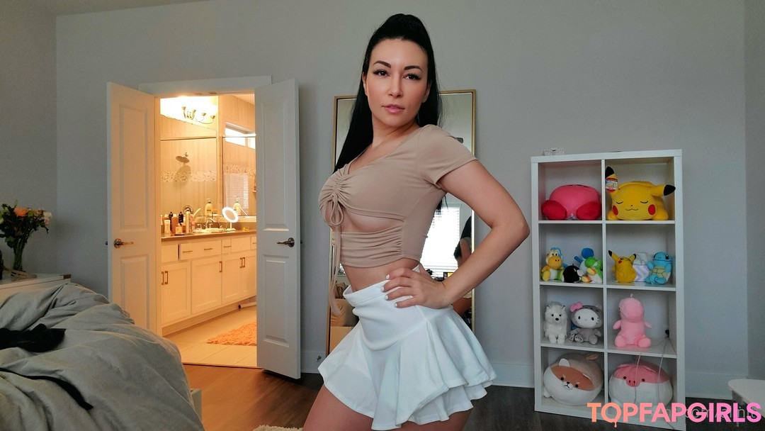 Photo nue de fuite OnlyFans de Alinity #693