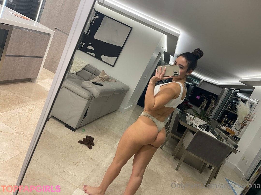 Photo nue de fuite OnlyFans de Angie Varona #355