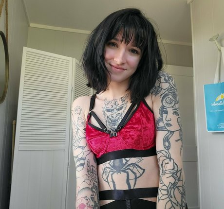 Photo nue de fuite OnlyFans de Motzie