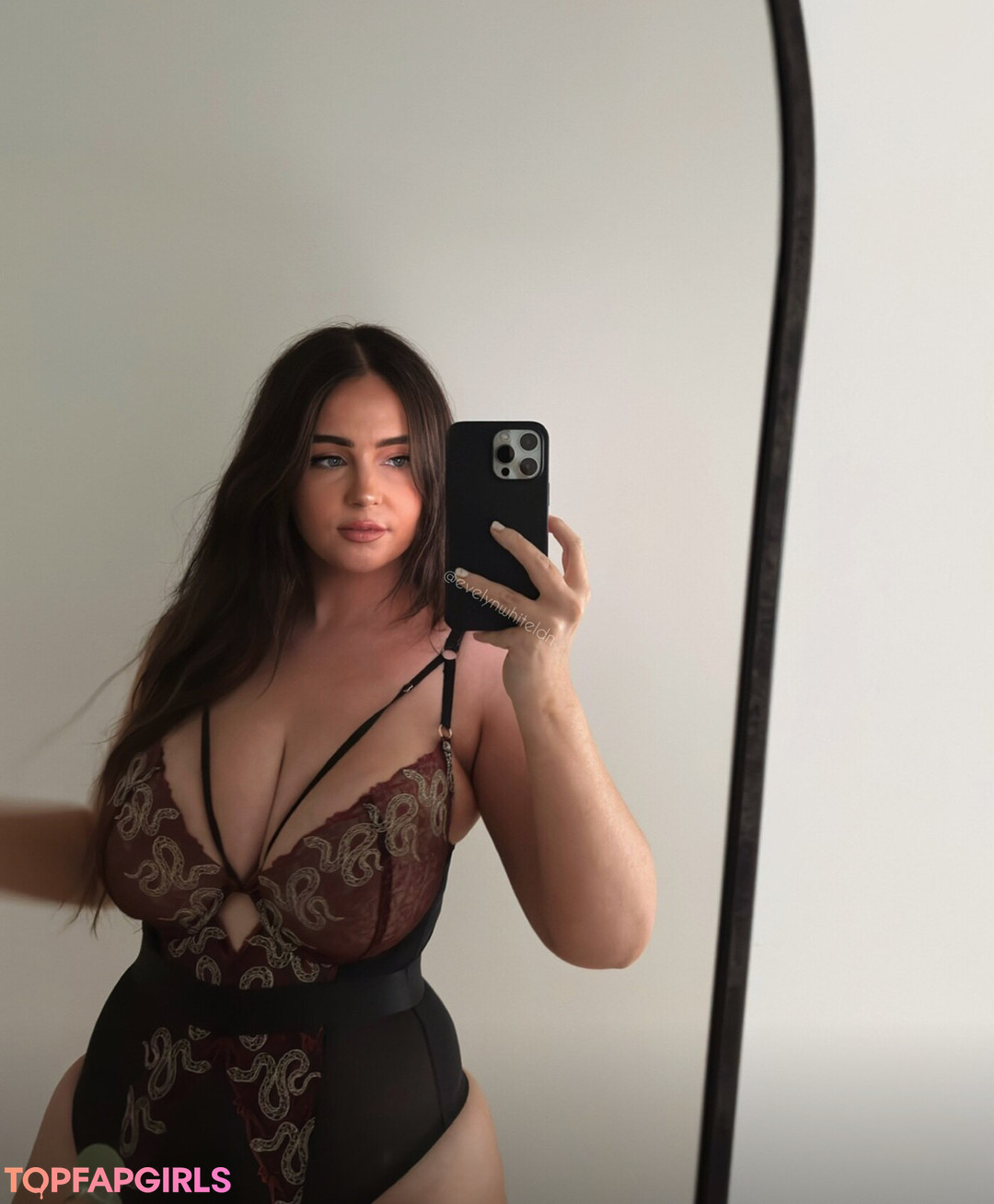Photo nue de fuite OnlyFans de Evelyn White #422