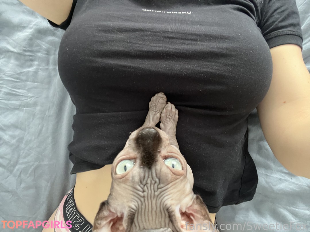 Photo nue de fuite OnlyFans de Sweetie Fox #1442