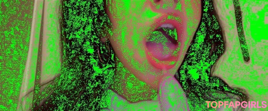 Photo nue de fuite OnlyFans de Goblincub #1340
