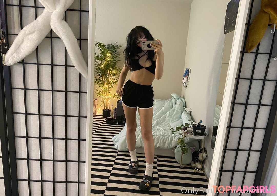 Photo nue de fuite OnlyFans de Goblincub #1631