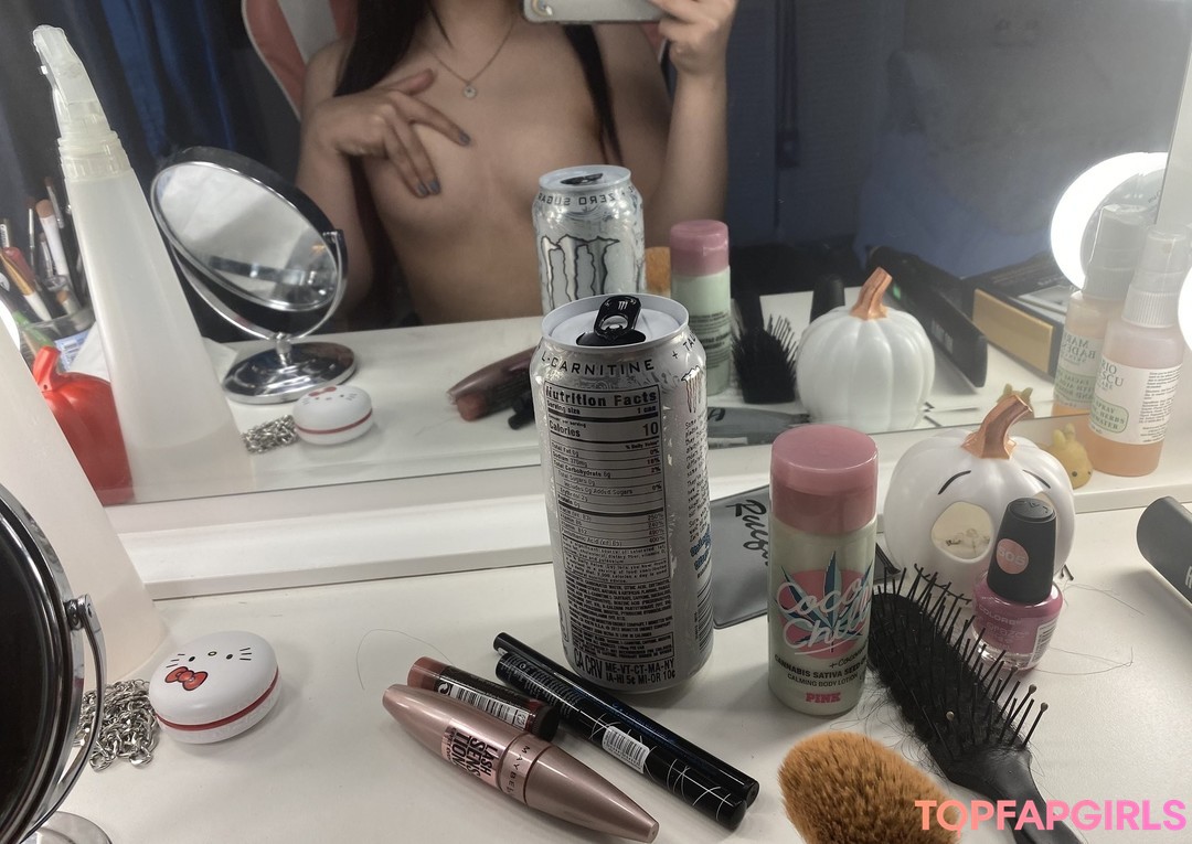 Photo nue de fuite OnlyFans de Goblincub #1634