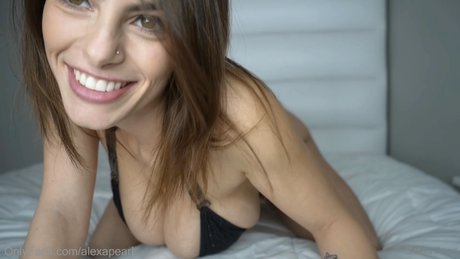 Alexa Pearl