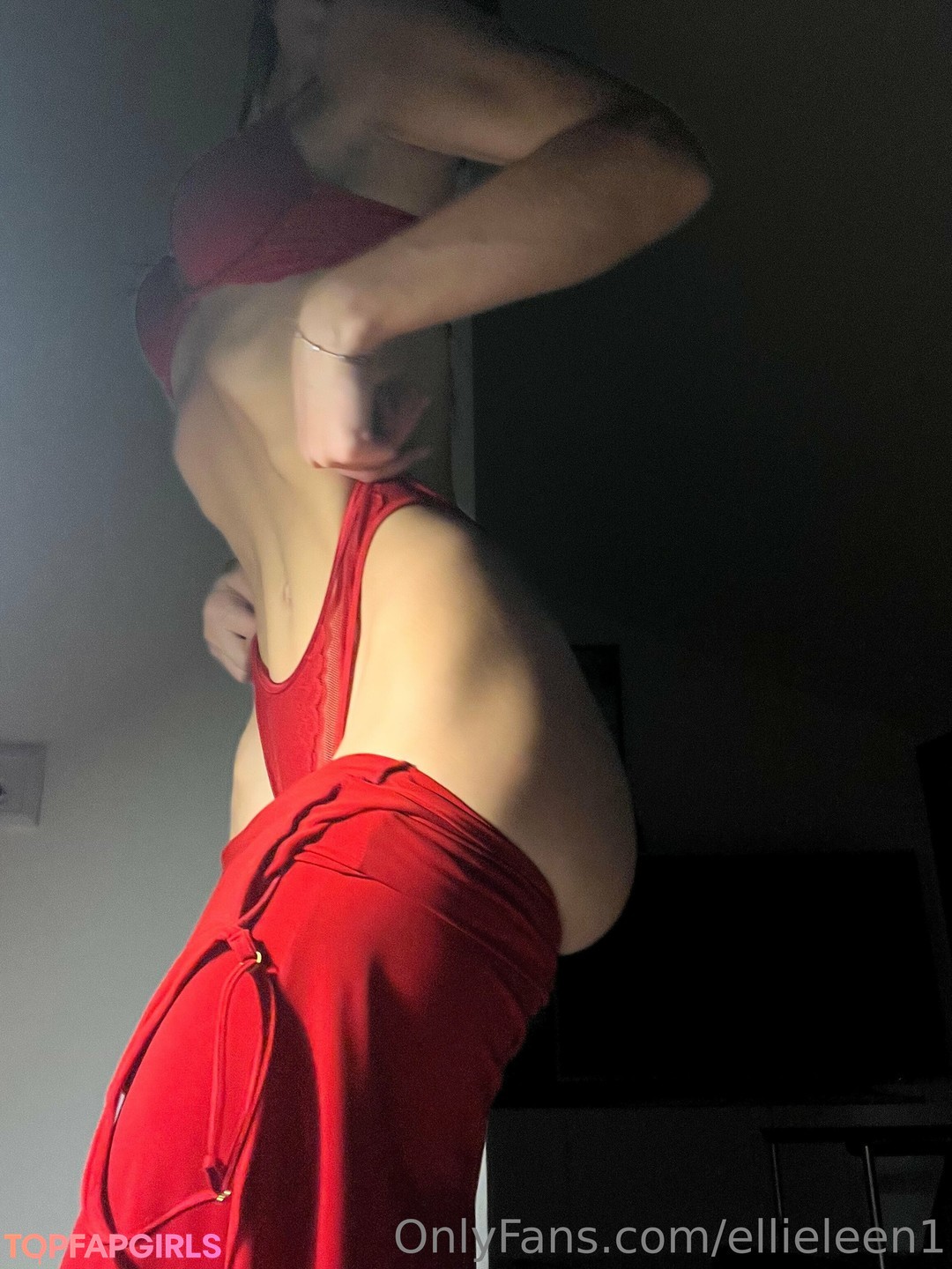 Photo nue de fuite OnlyFans de Ellieleen #664